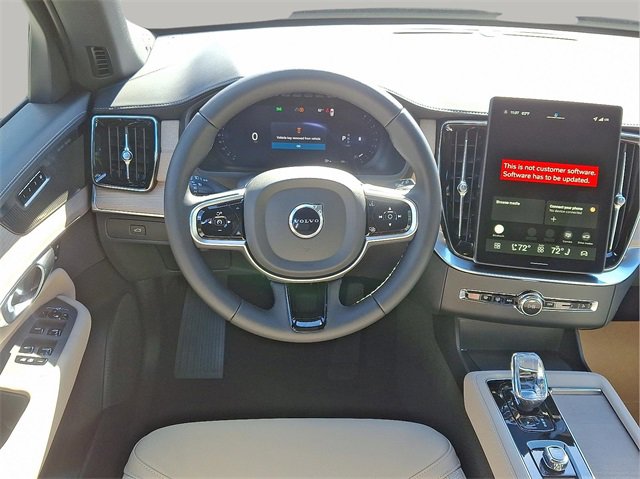 New 2026 Volvo XC90 B6 Plus w/ Protection Package Premier image 5