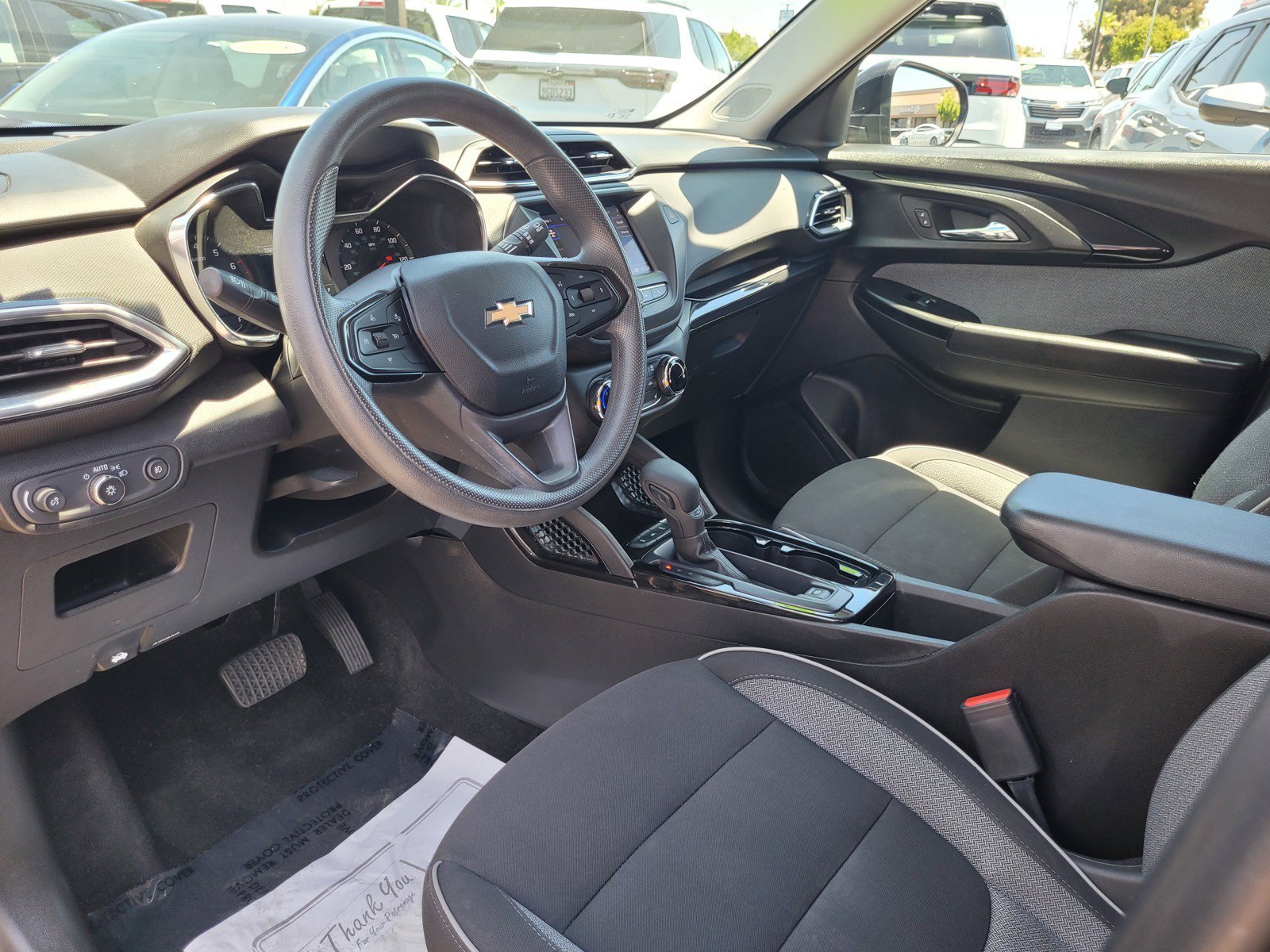 Used 2023 Chevrolet TrailBlazer LT FWD image 10