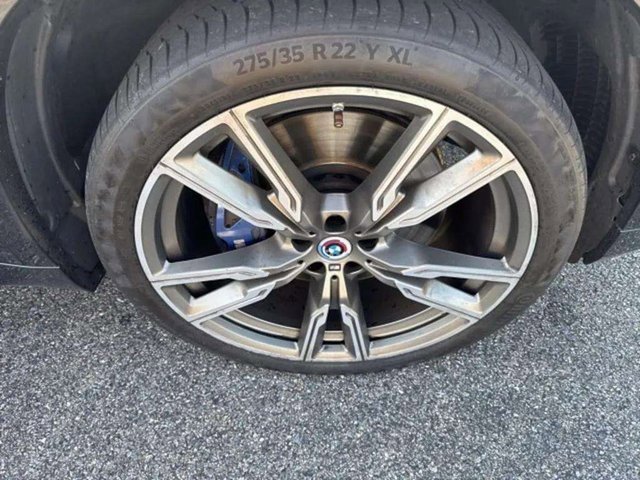 Used 2023 BMW X5 M50i w/ Executive Package image 31