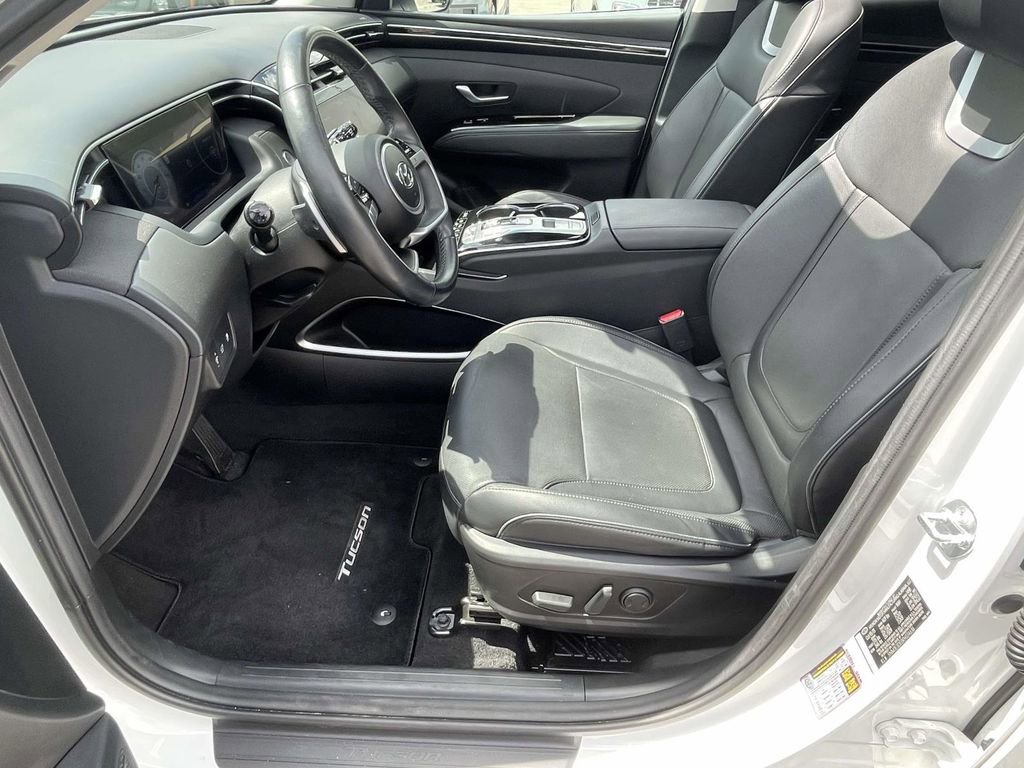 Used 2024 Hyundai Tucson Limited image 15