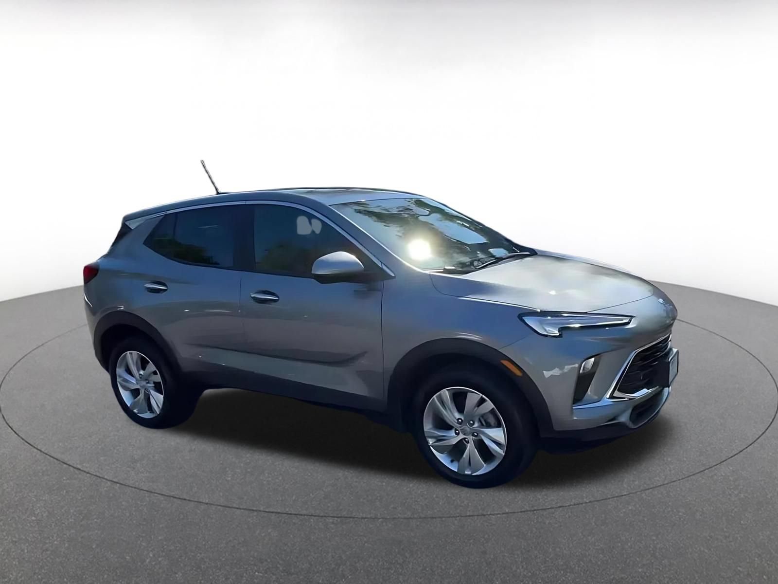 Used 2026 Buick Encore GX Preferred FWD image 2
