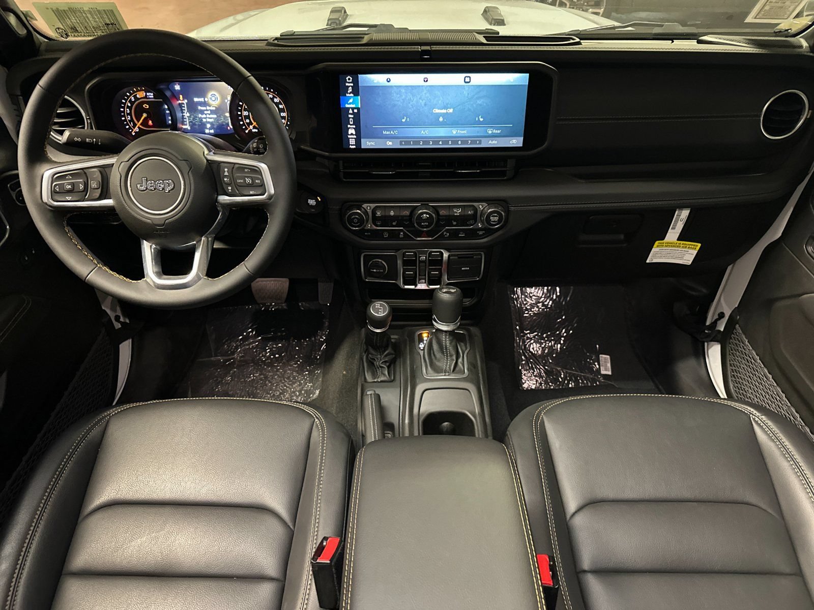 New 2026 Jeep Gladiator Sport AWD/4WD image 12