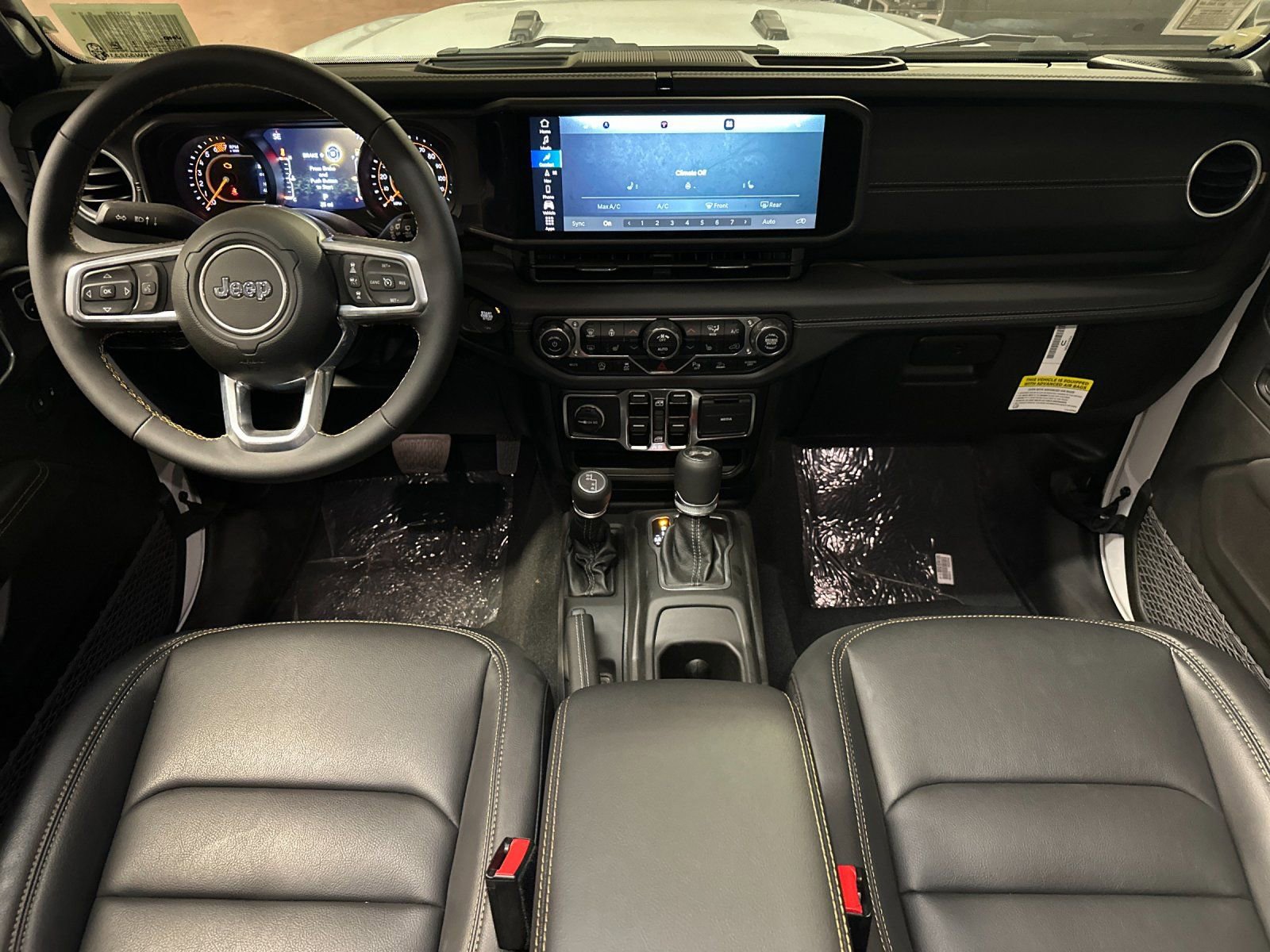 New 2026 Jeep Gladiator Sport AWD/4WD image 12