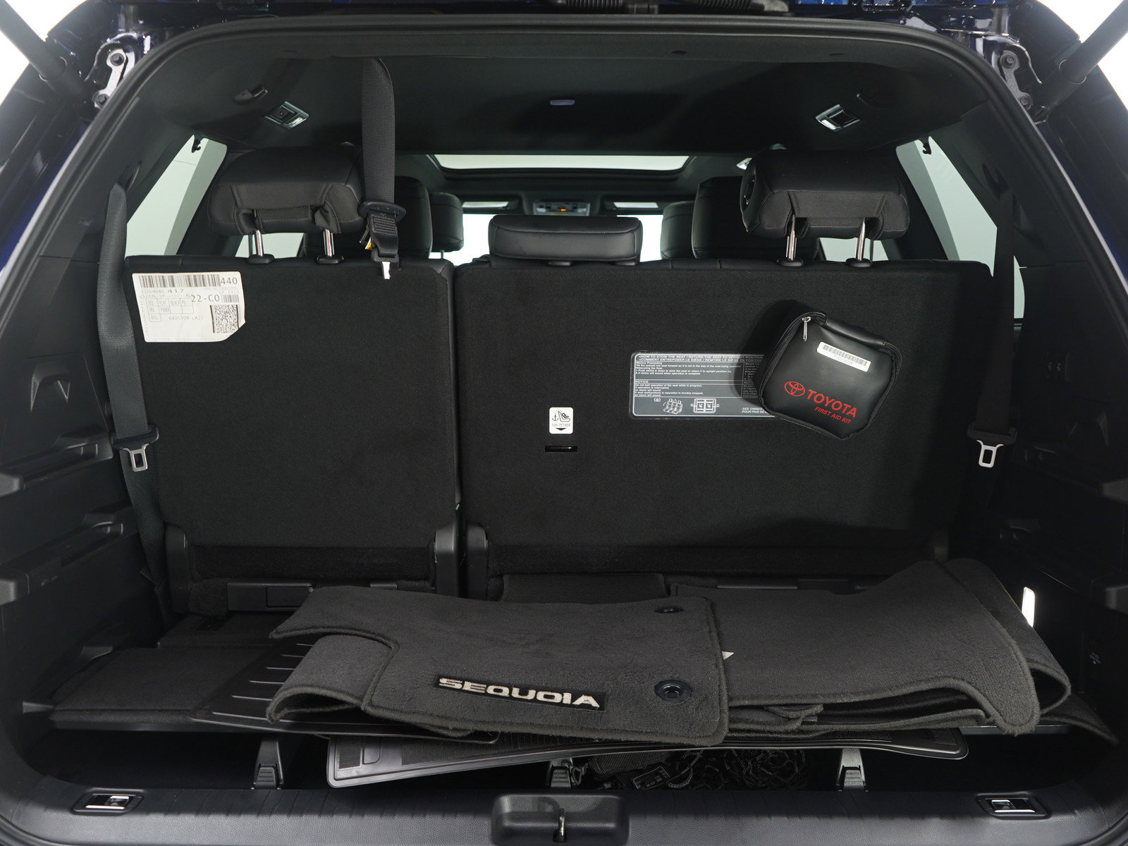 Used 2024 Toyota Sequoia Platinum image 11