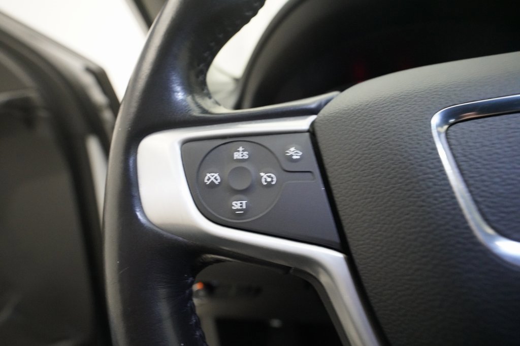 Used 2020 GMC Terrain SLE w/ Driver Convenience Package image 17