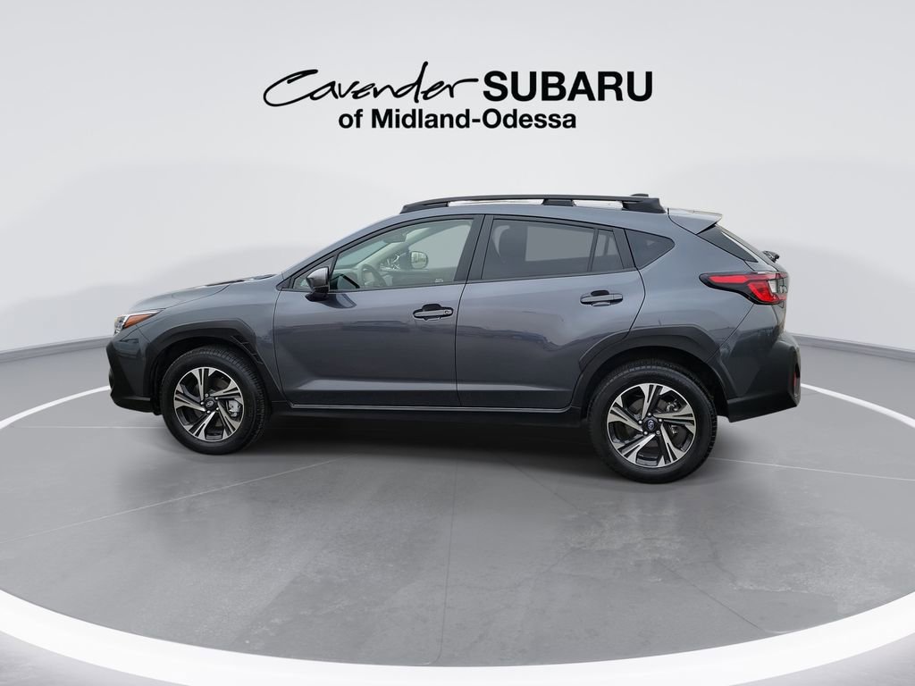 Used 2025 Subaru Crosstrek 2.0i Premium image 4