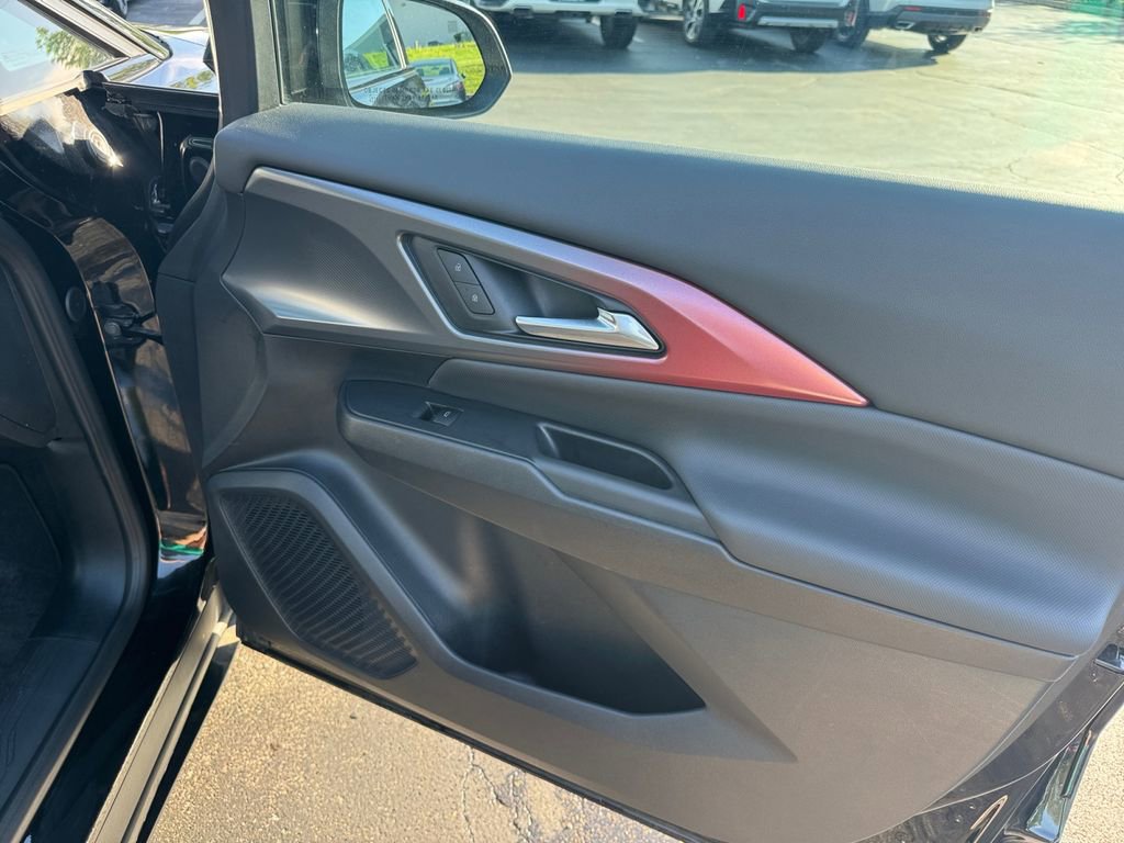 Used 2024 Chevrolet Equinox EV RS image 22