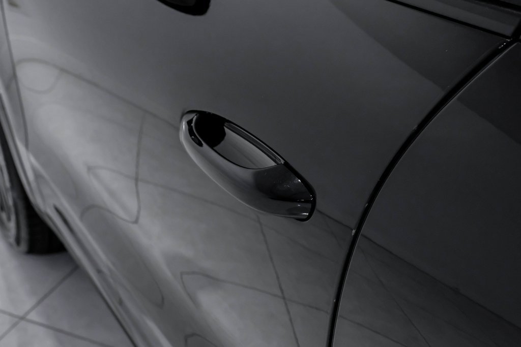 Used 2023 Porsche Cayenne image 47