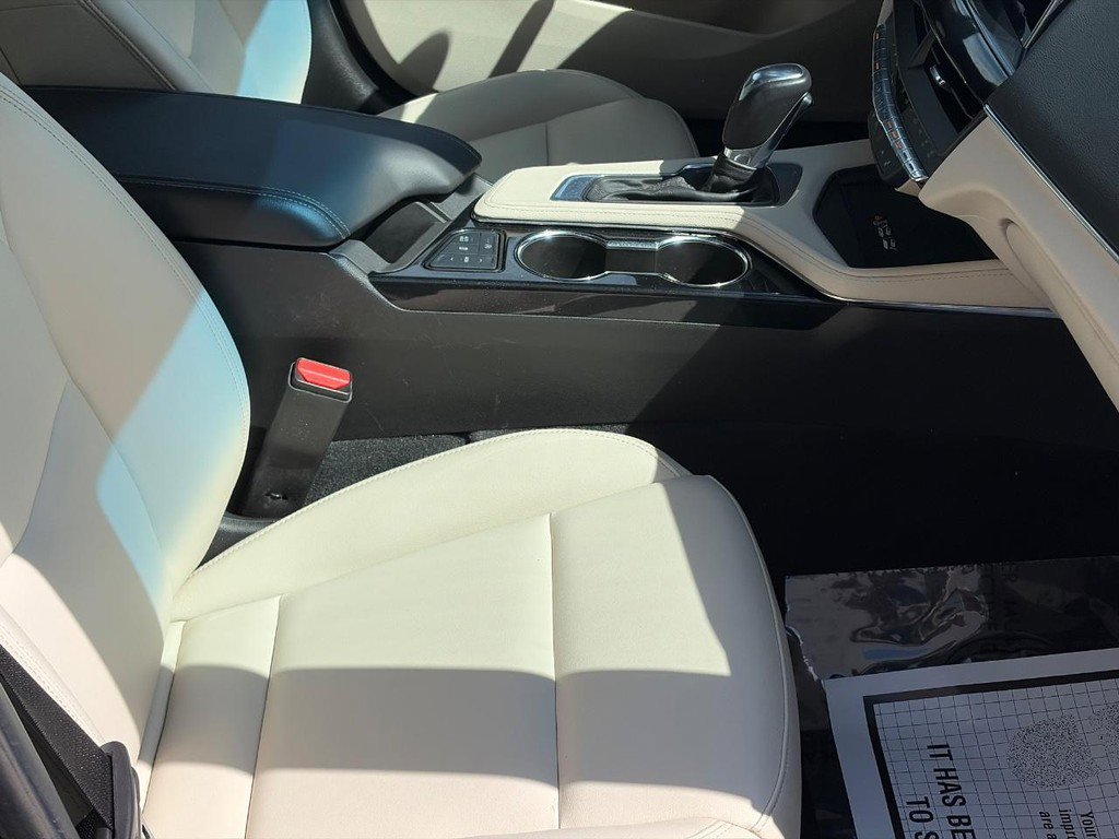 Certified 2023 Cadillac CT4 Luxury w/ Sun And Sound Package image 15