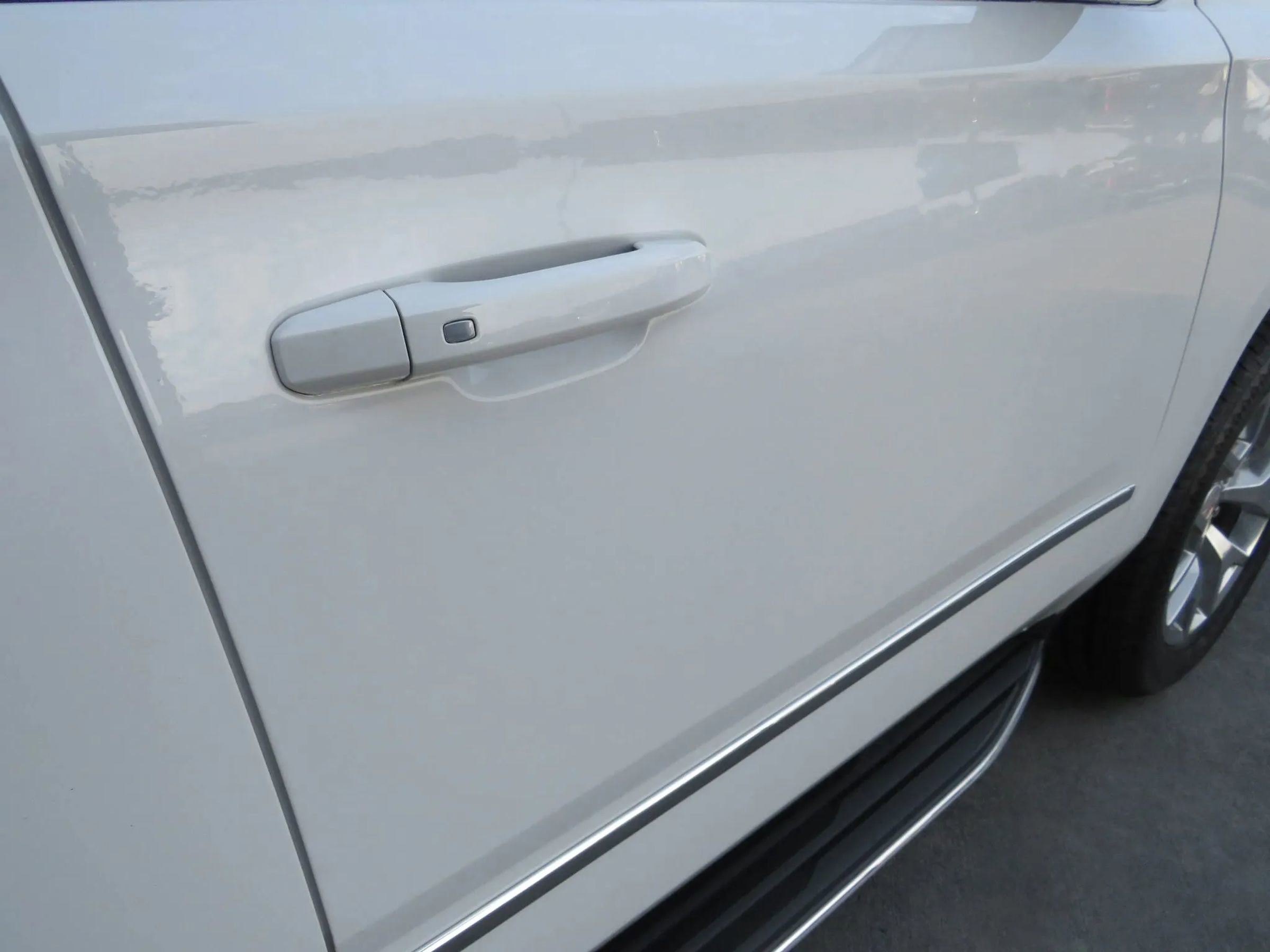 Used 2019 GMC Yukon XL SLT image 39