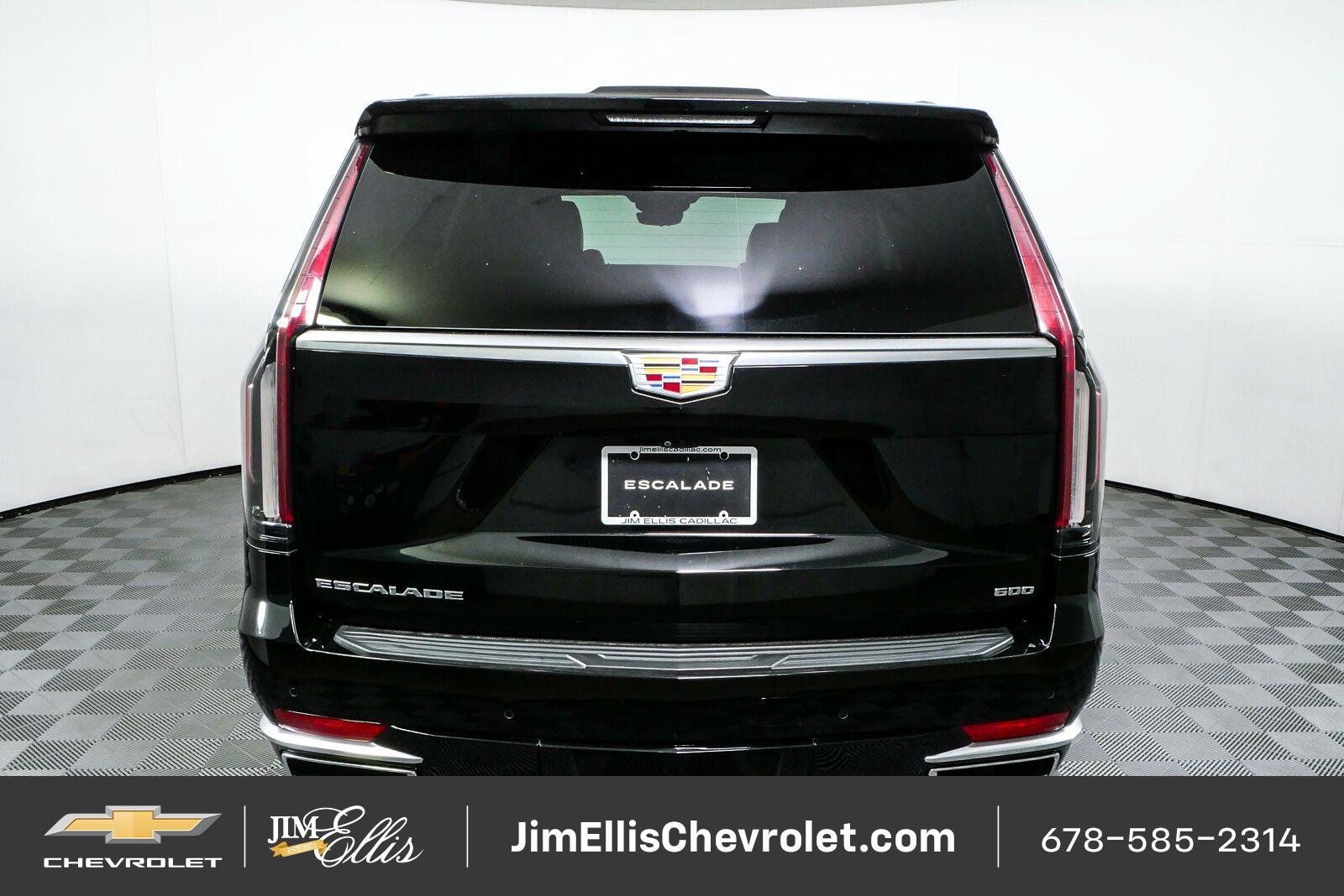 Used 2021 Cadillac Escalade Premium Luxury AWD/4WD image 29