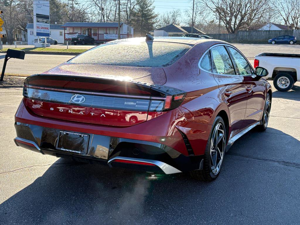 Certified 2024 Hyundai Sonata SEL w/ Convenience Package image 5