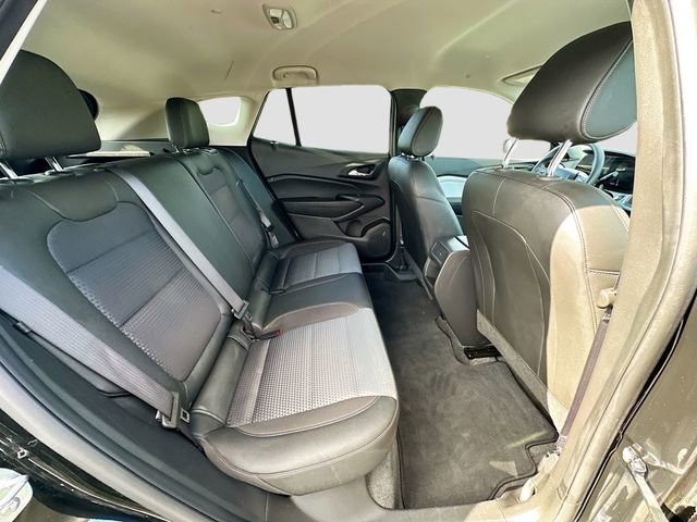 Used 2024 Chevrolet Trax LT image 24