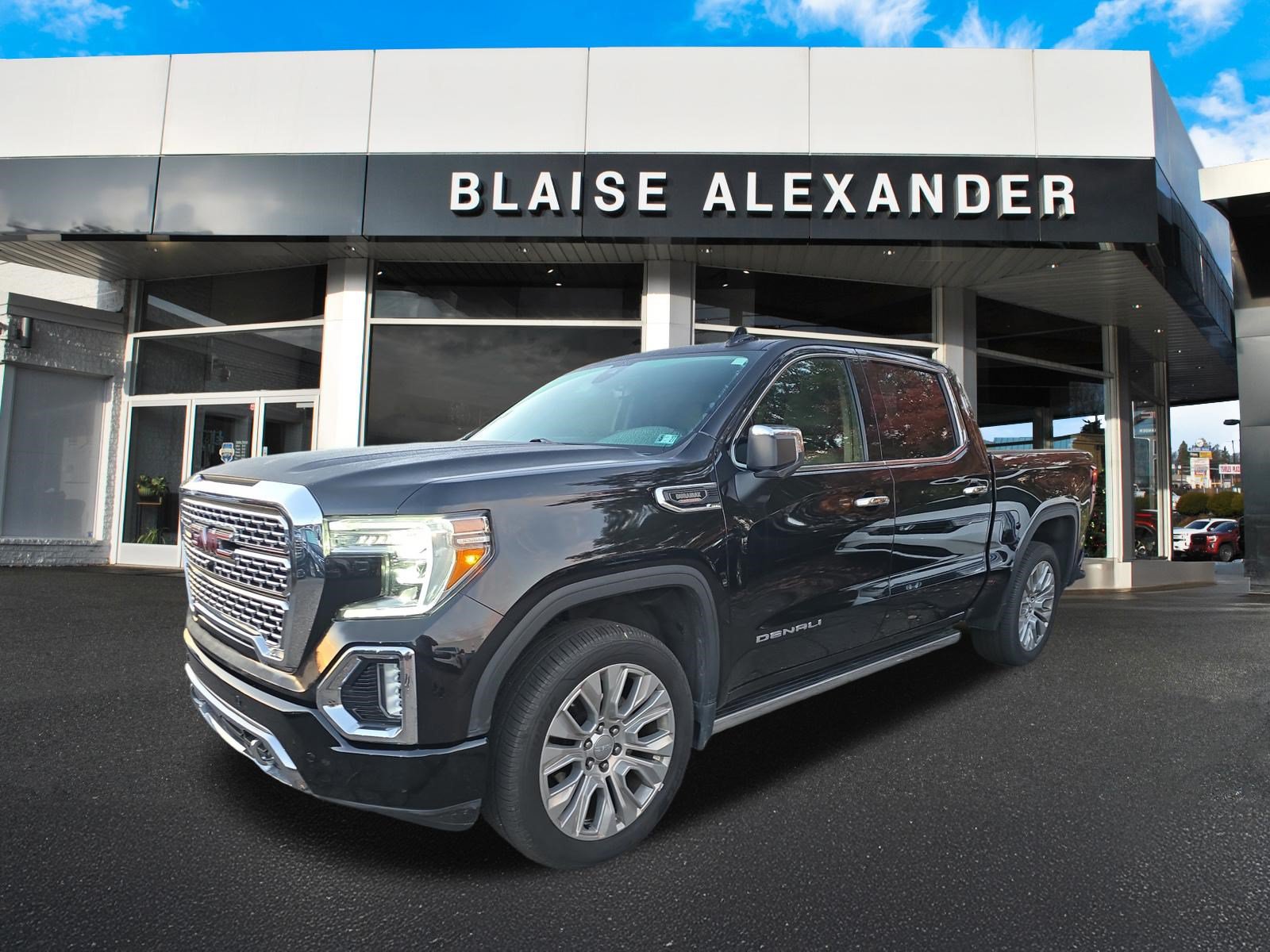 Used 2021 GMC Sierra 1500 Denali w/ Denali Ultimate Package AWD/4WD image 9