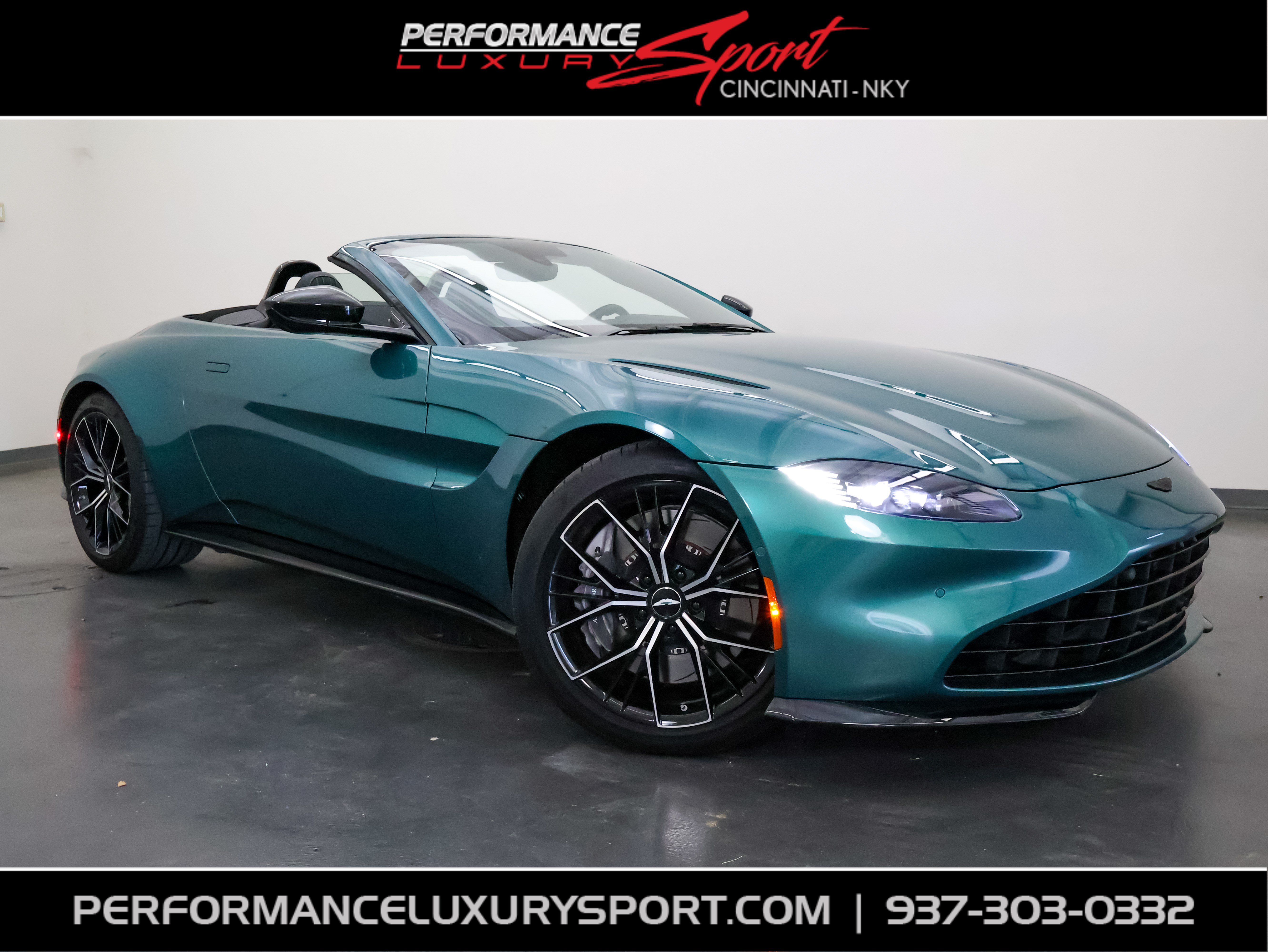 Used 2023 Aston Martin V8 Vantage Roadster RWD image 1