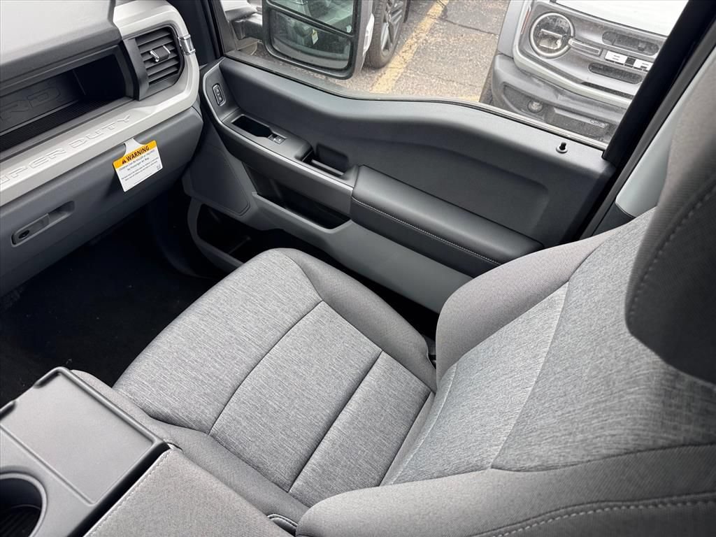 New 2026 Ford F250 XL w/ STX Appearance Package AWD/4WD image 19