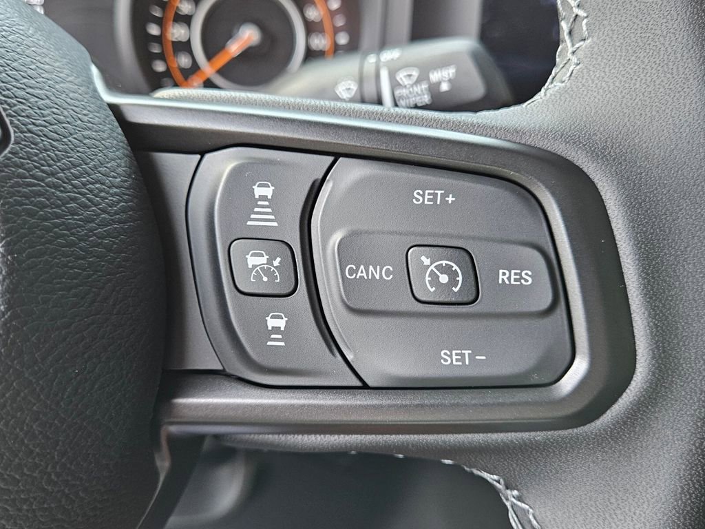 New 2025 Jeep Gladiator Sport AWD/4WD image 27