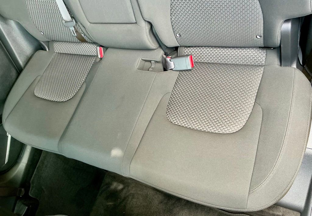 Used 2025 Kia Sportage LX AWD/4WD image 31
