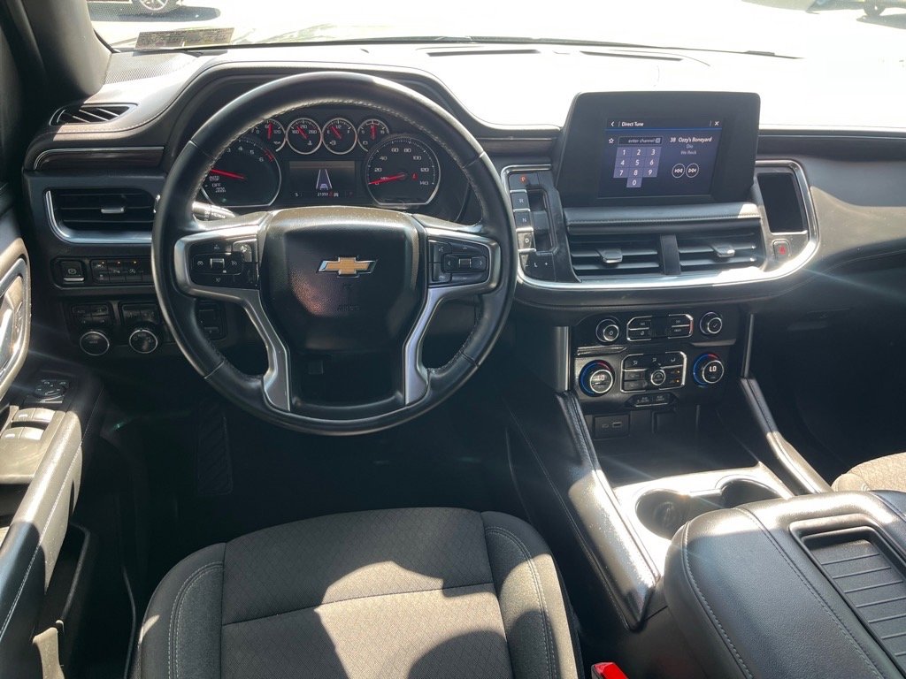 Used 2023 Chevrolet Suburban LS w/ Driver Alert Package image 8