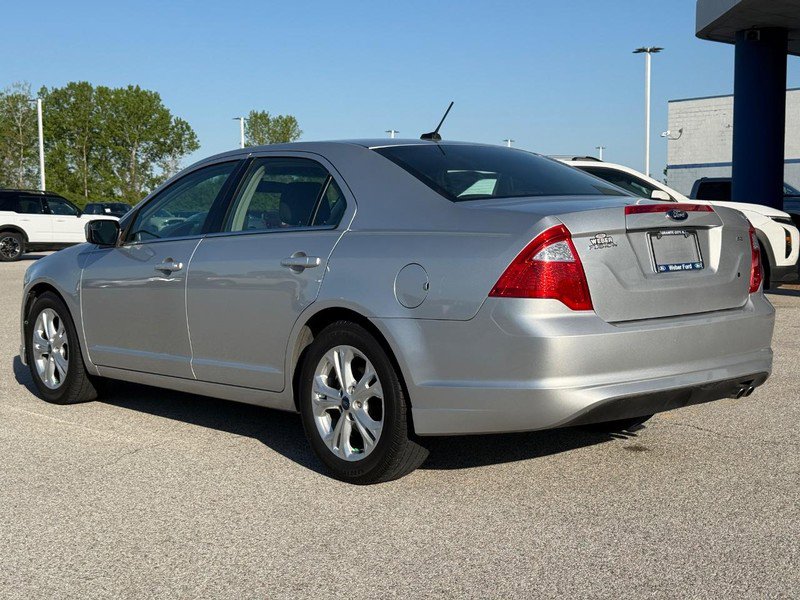 Used 2012 Ford Fusion SE video 3