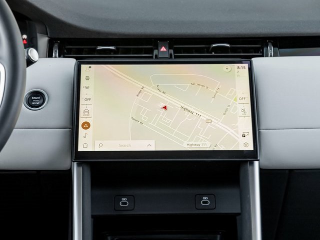 Used 2024 Land Rover Discovery Sport S image 18