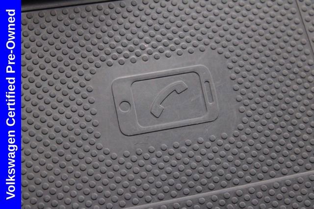 Used 2022 Volkswagen Atlas Cross Sport SE w/ Panoramic Sunroof Package image 44