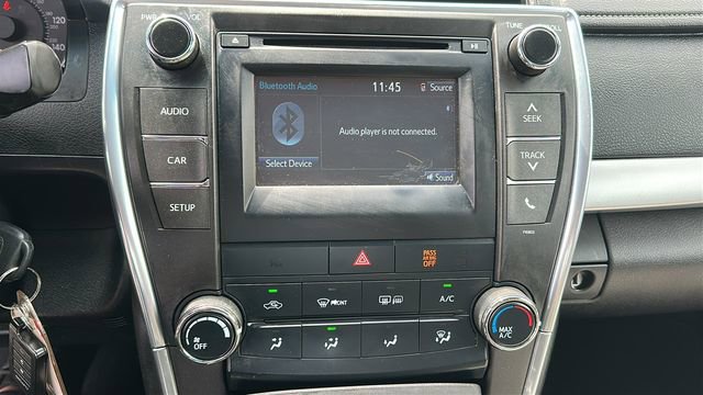 Used 2015 Toyota Camry SE FWD image 10