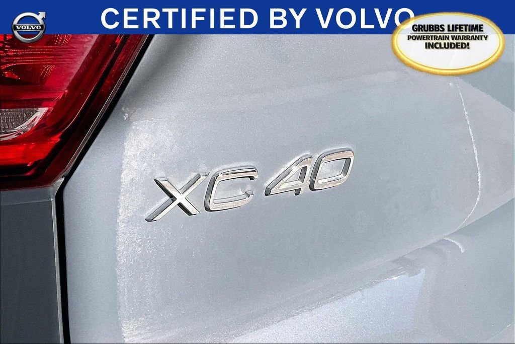 Used 2023 Volvo XC40 B4 Plus w/ Driver Assist Package image 41