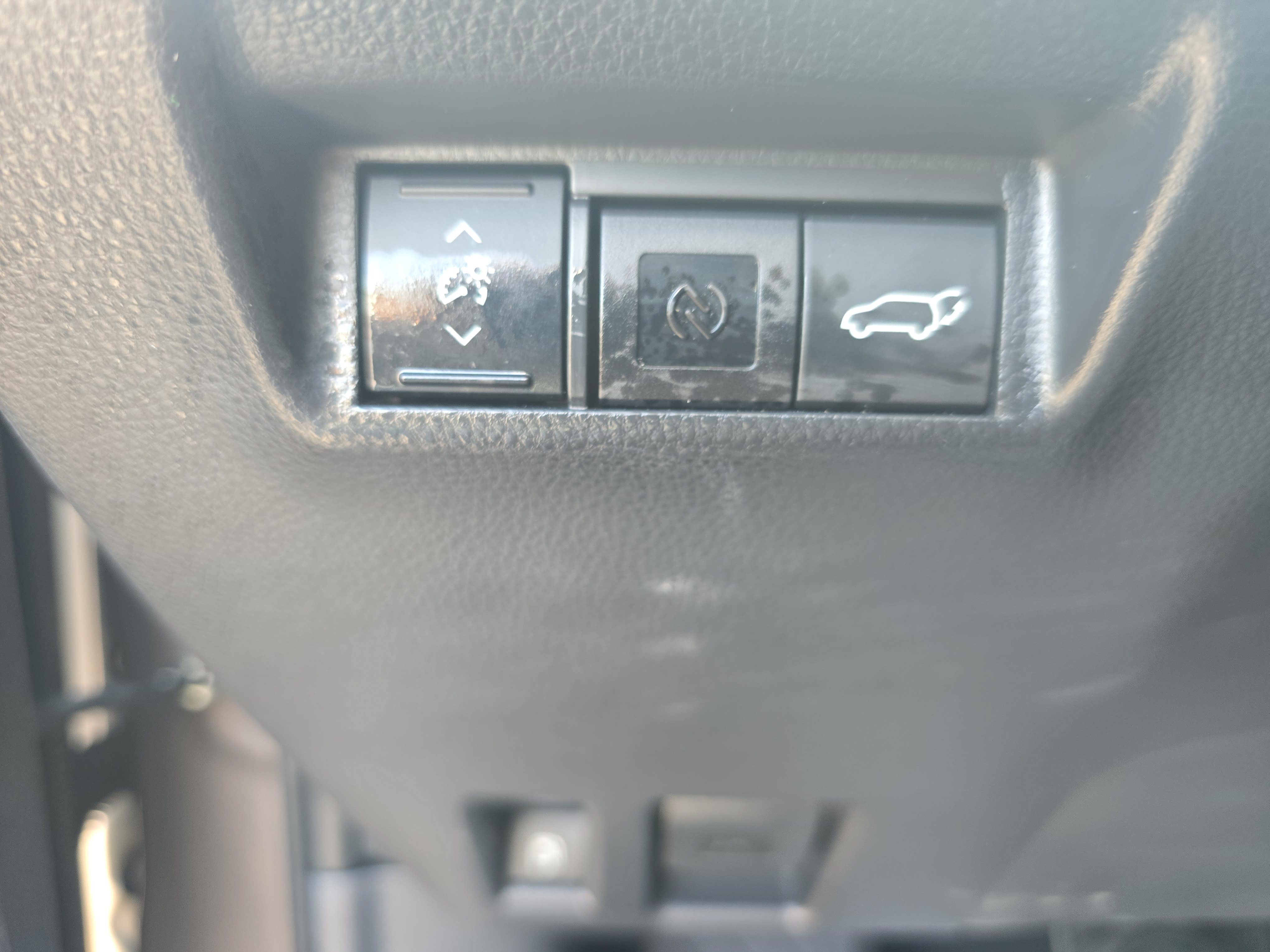 Used 2026 Toyota RAV4 XLE Premium FWD image 24