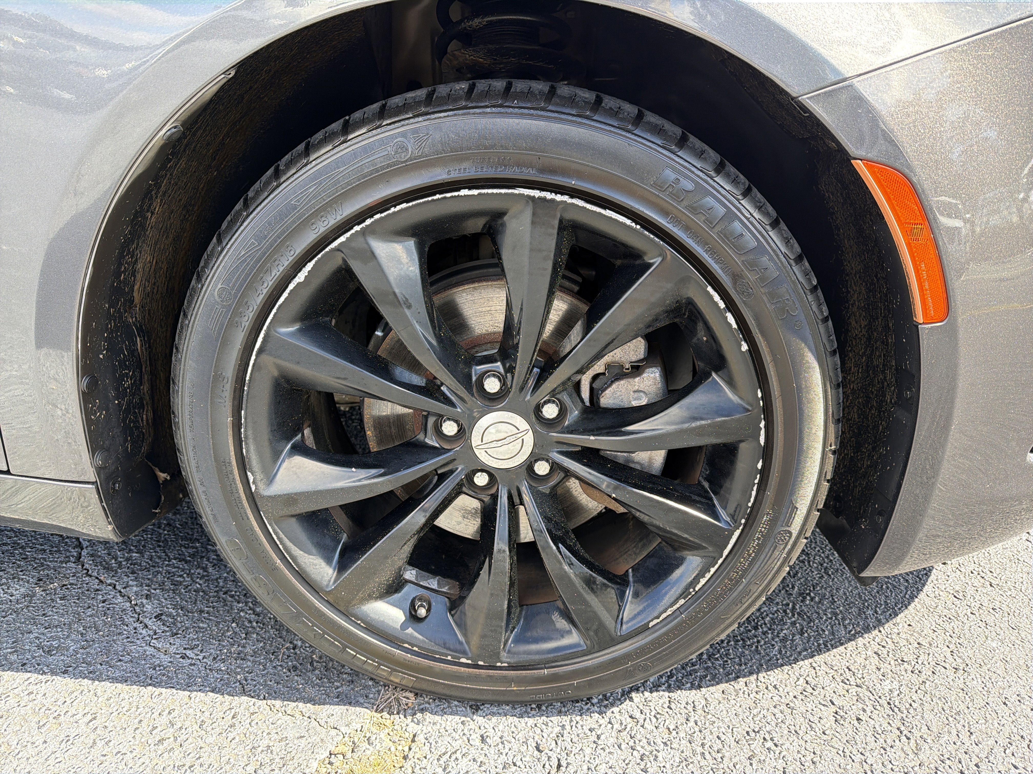 Used 2015 Chrysler 200 S w/ Navigation & Sound Group I image 9