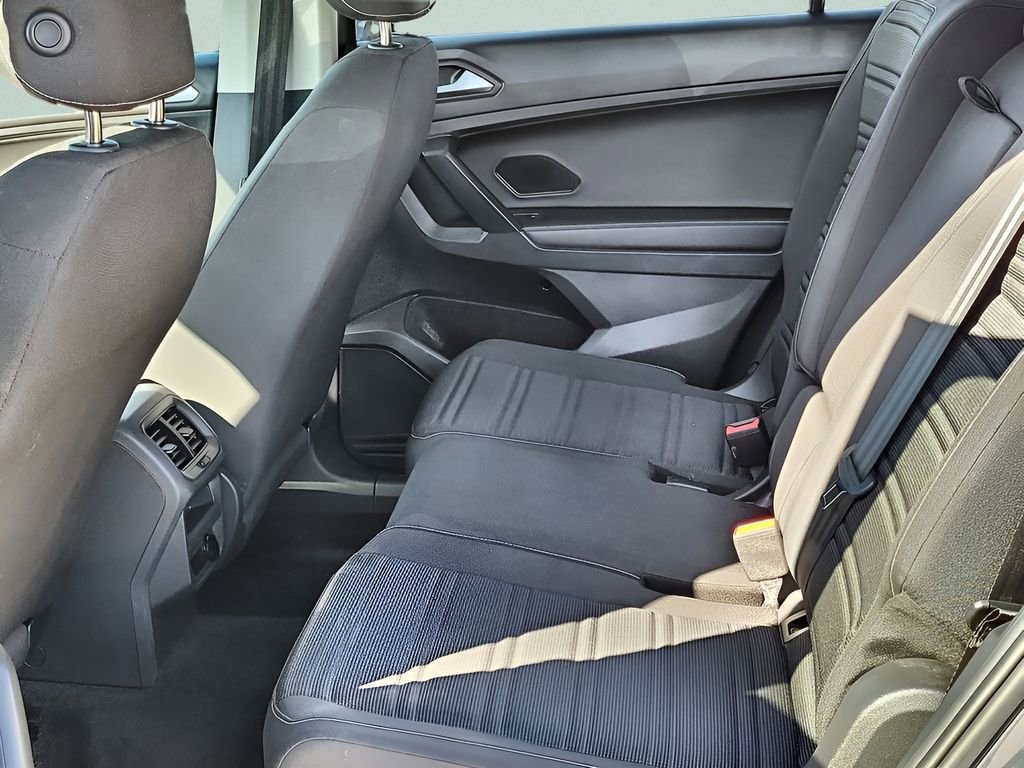 Used 2023 Volkswagen Tiguan S image 14