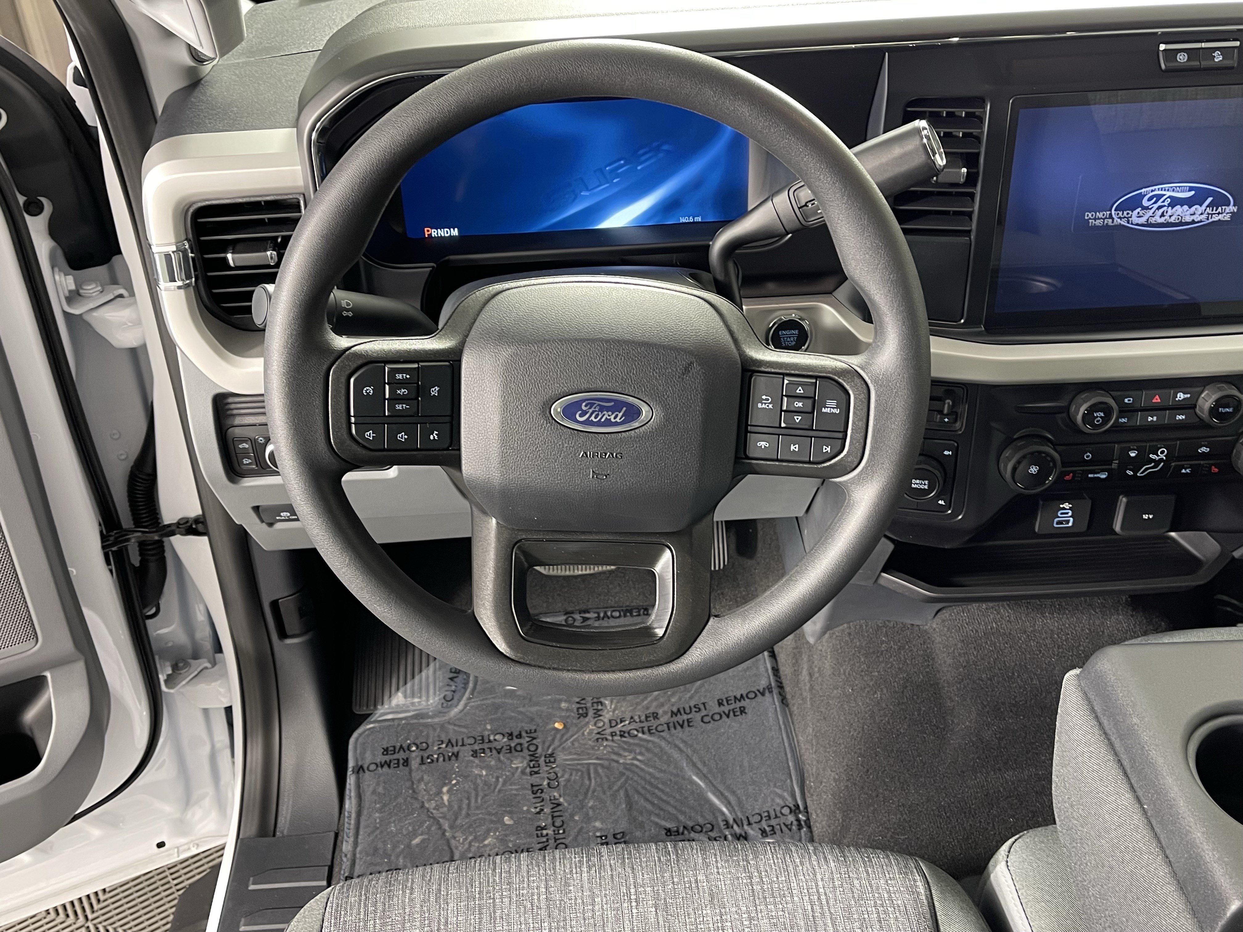 New 2026 Ford F250 XLT w/ XLT Premium Package AWD/4WD image 11