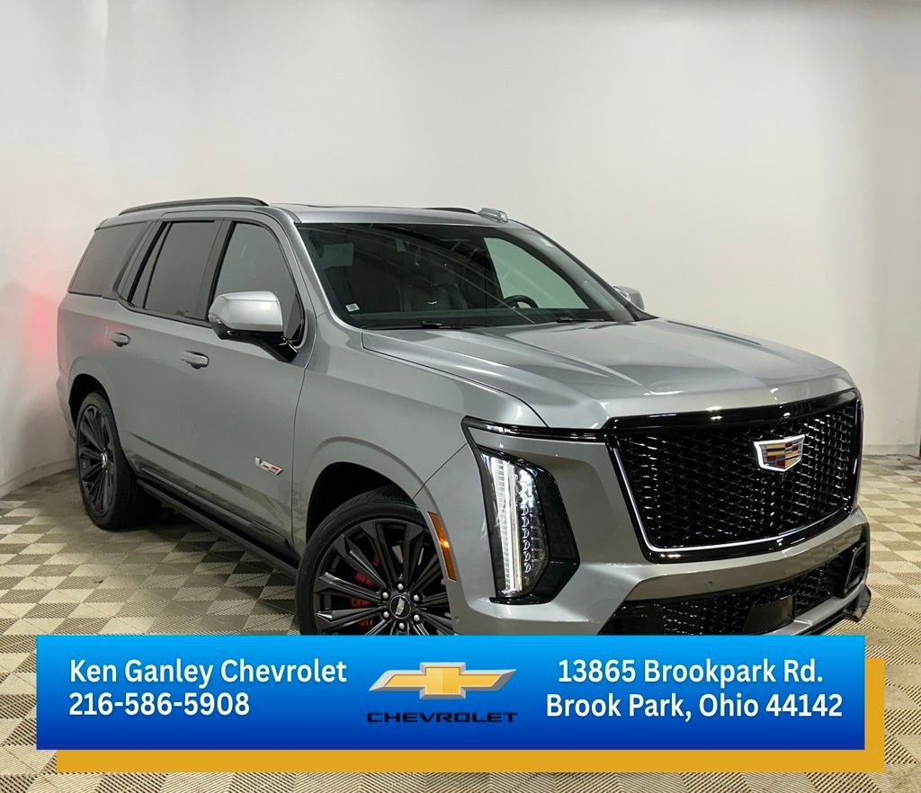 Used 2025 Cadillac Escalade V AWD/4WD image 3