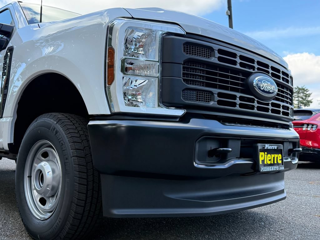 New 2026 Ford F250 XL AWD/4WD image 26