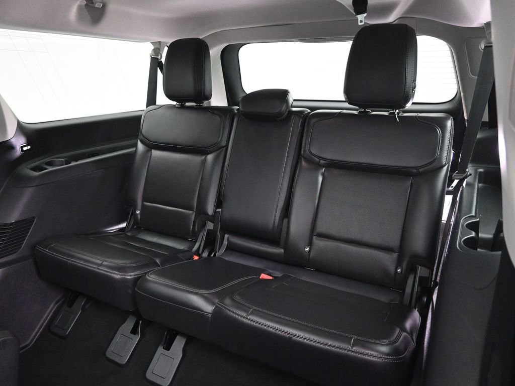 Used 2025 Ford Expedition Max Platinum w/ Driver's Package image 30