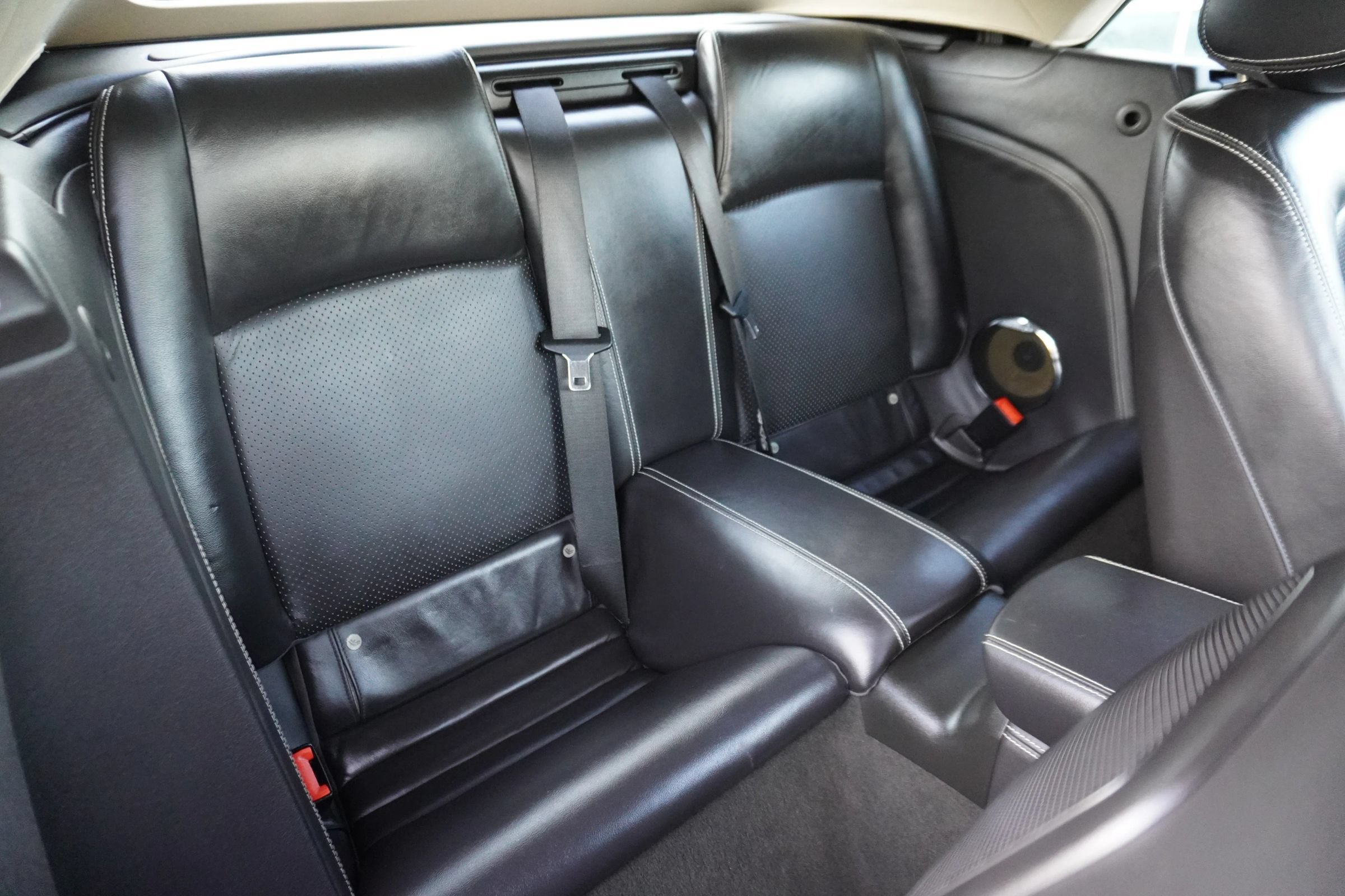Used 2012 Jaguar XKR R RWD image 11