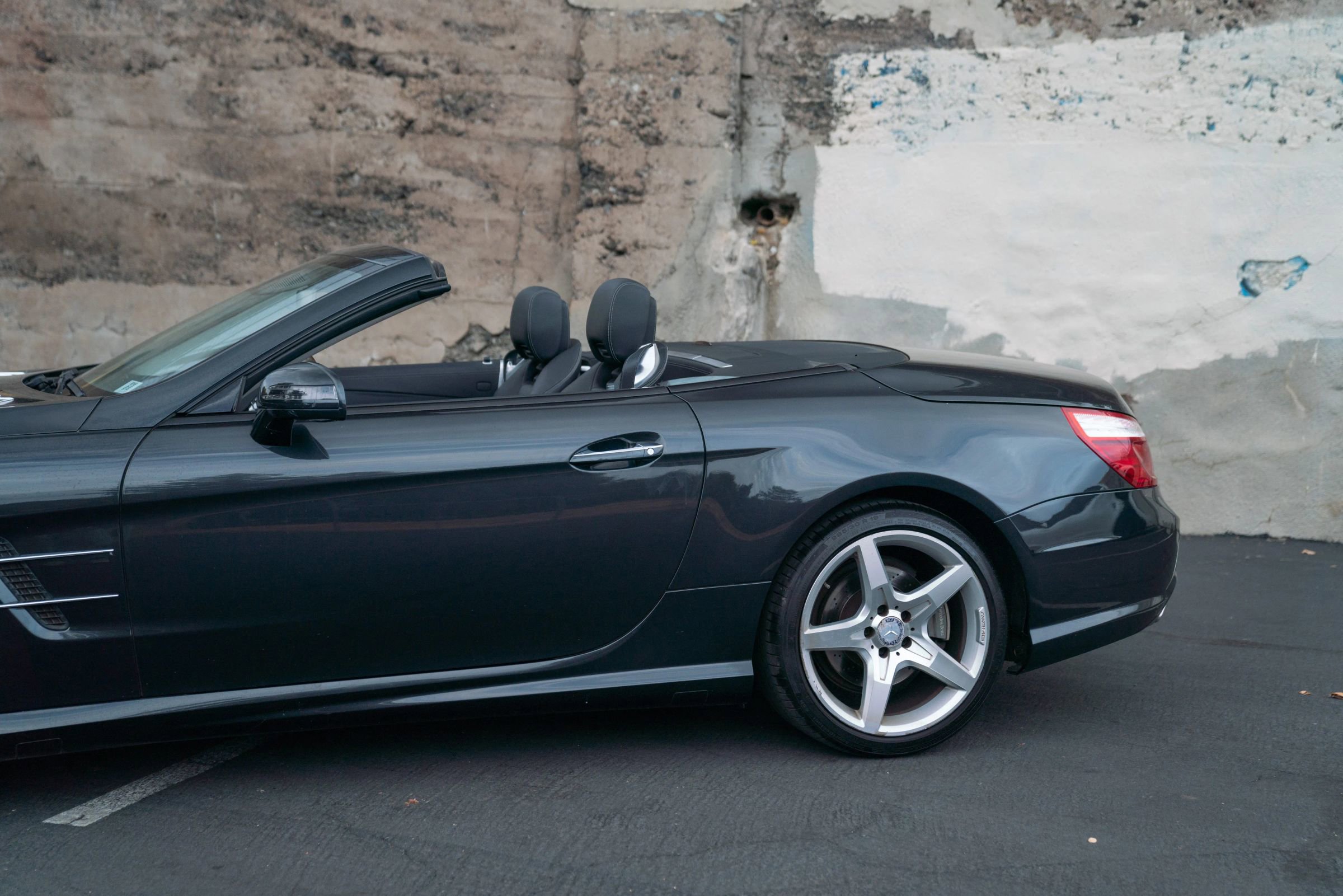 Used 2013 Mercedes-Benz SL 550 image 15