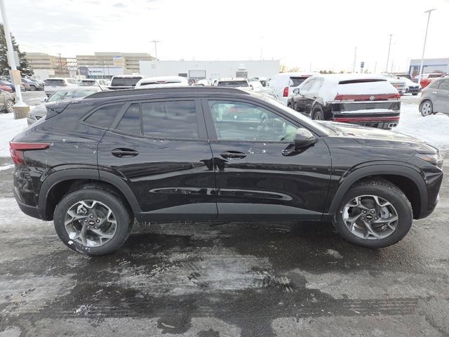 New 2026 Chevrolet Trax LT w/ Driver Confidence Package image 17