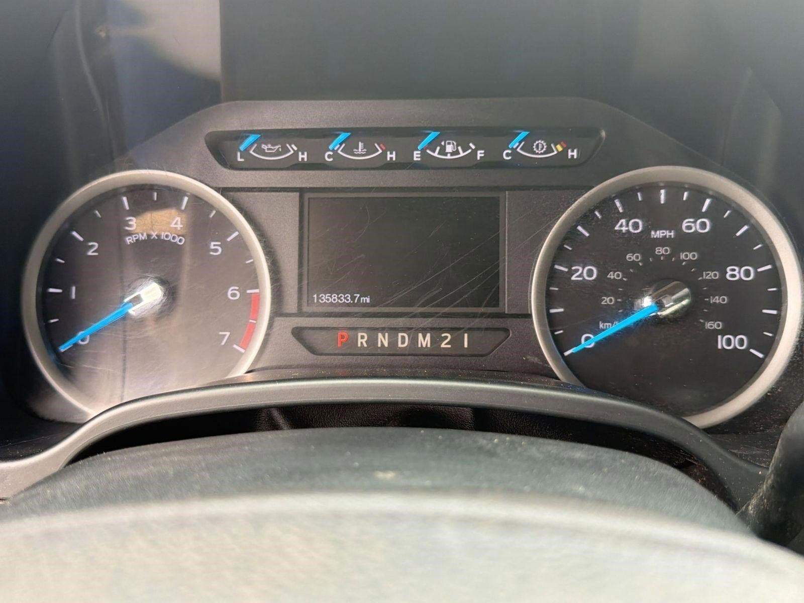 Used 2017 Ford F250 XLT w/ XLT Premium Package AWD/4WD image 18