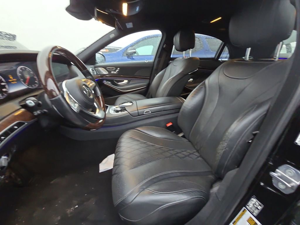 Used 2020 Mercedes-Benz S 560 4MATIC Sedan w/ Premium Package image 5