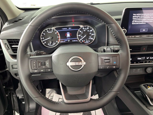 Certified 2026 Nissan Rogue SV FWD image 19