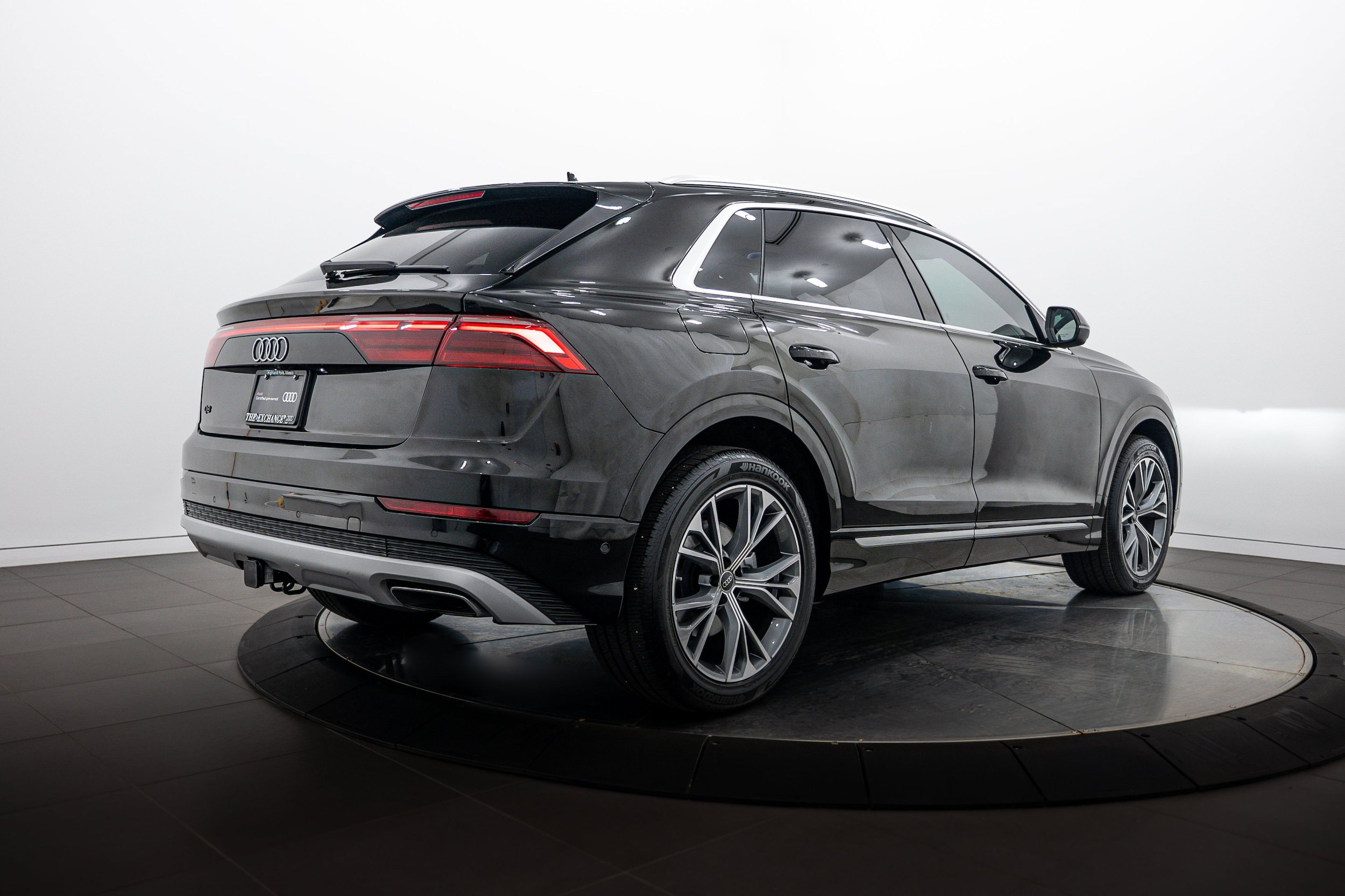 Certified 2024 Audi Q8 Prestige w/ Prestige Package AWD/4WD image 4