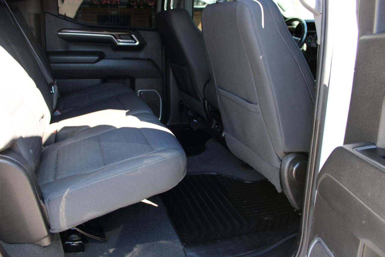 Used 2022 Chevrolet Silverado 1500 RST RWD image 9