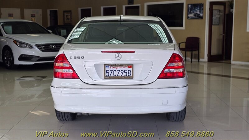 Used 2007 Mercedes-Benz C 350 Sedan image 7