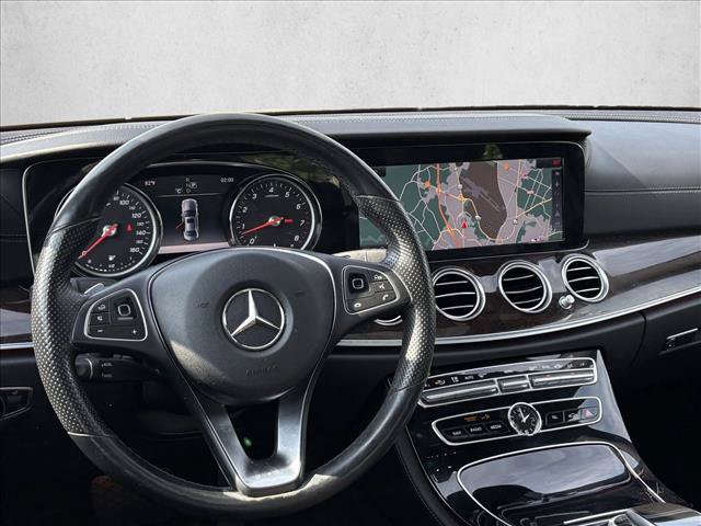 Used 2017 Mercedes-Benz E 300 4MATIC image 11