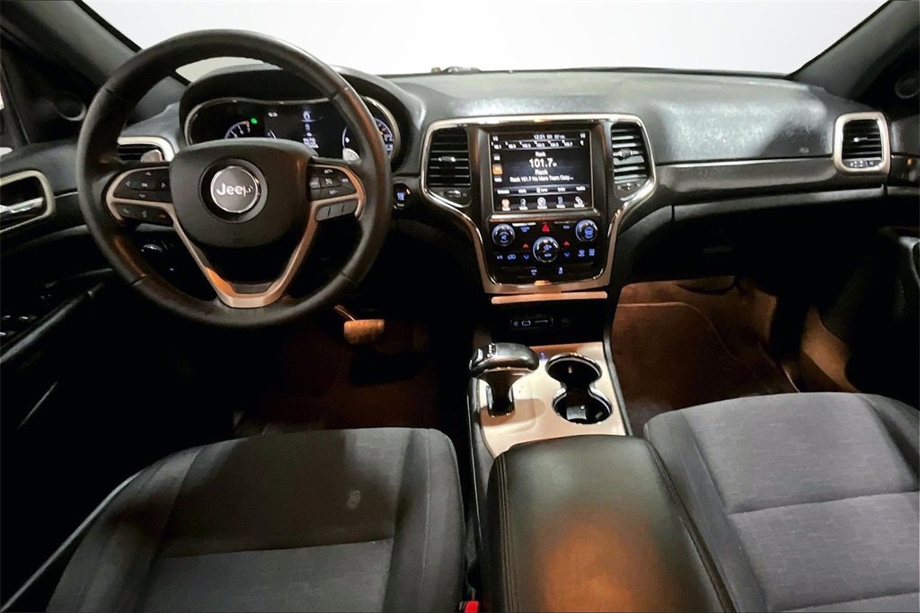 Used 2015 Jeep Grand Cherokee Laredo image 7