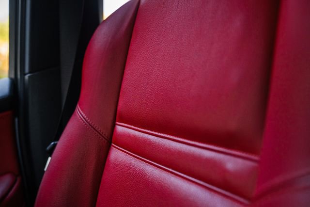 Used 2012 BMW X5 M image 18