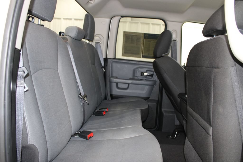 Used 2024 RAM 1500 Classic SLT AWD/4WD image 26