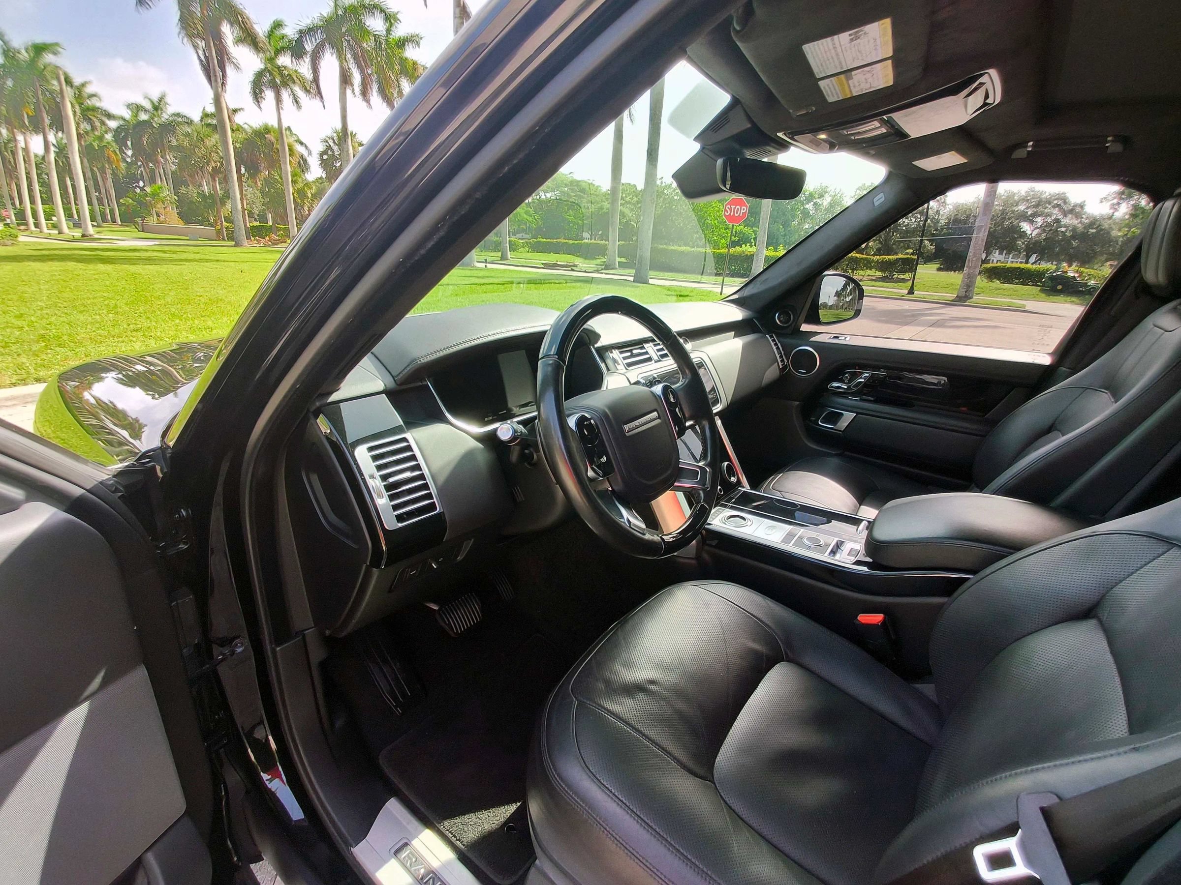 Used 2020 Land Rover Range Rover Long Wheelbase HSE AWD/4WD image 6