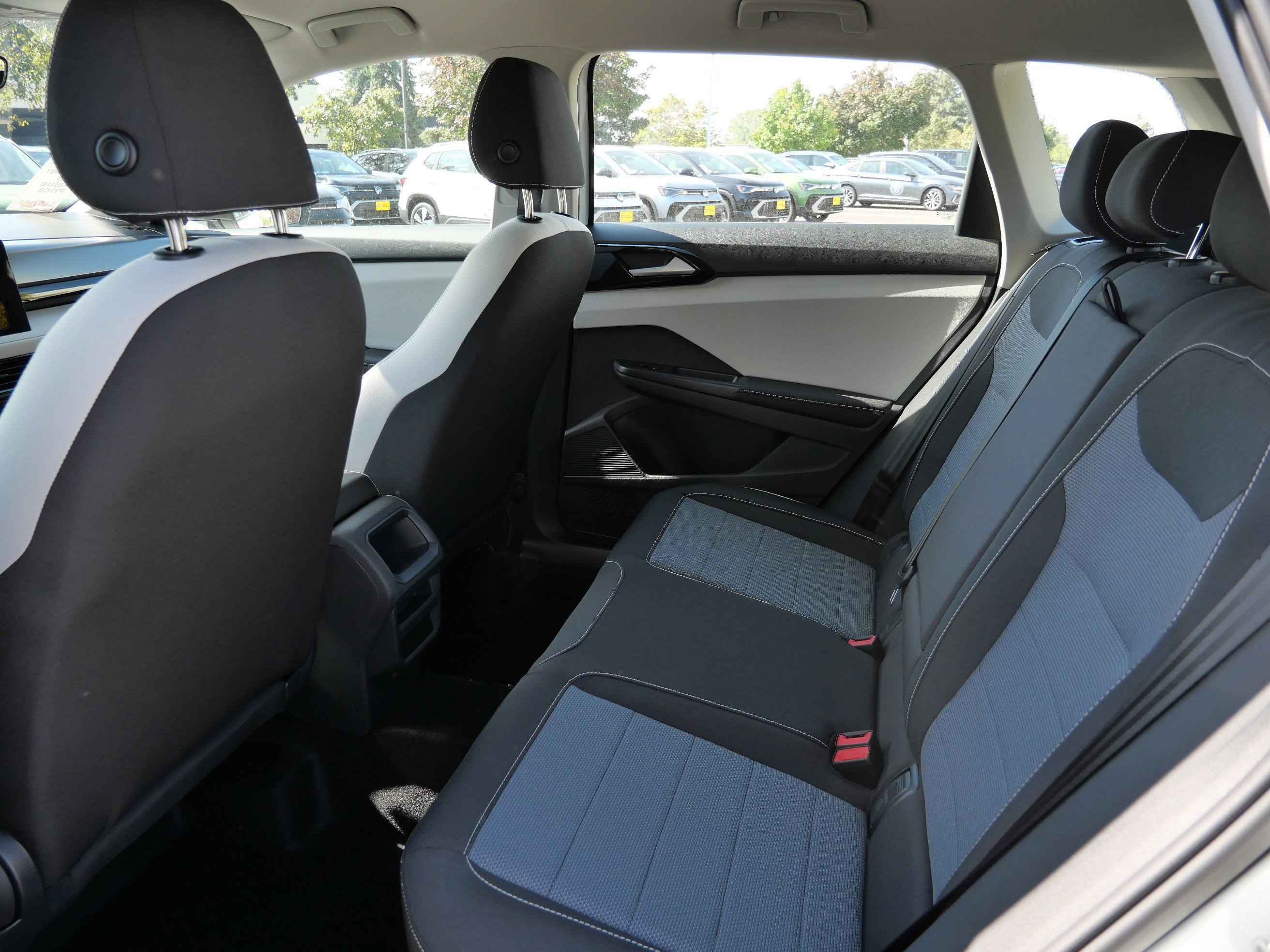 New 2025 Volkswagen Taos S image 7